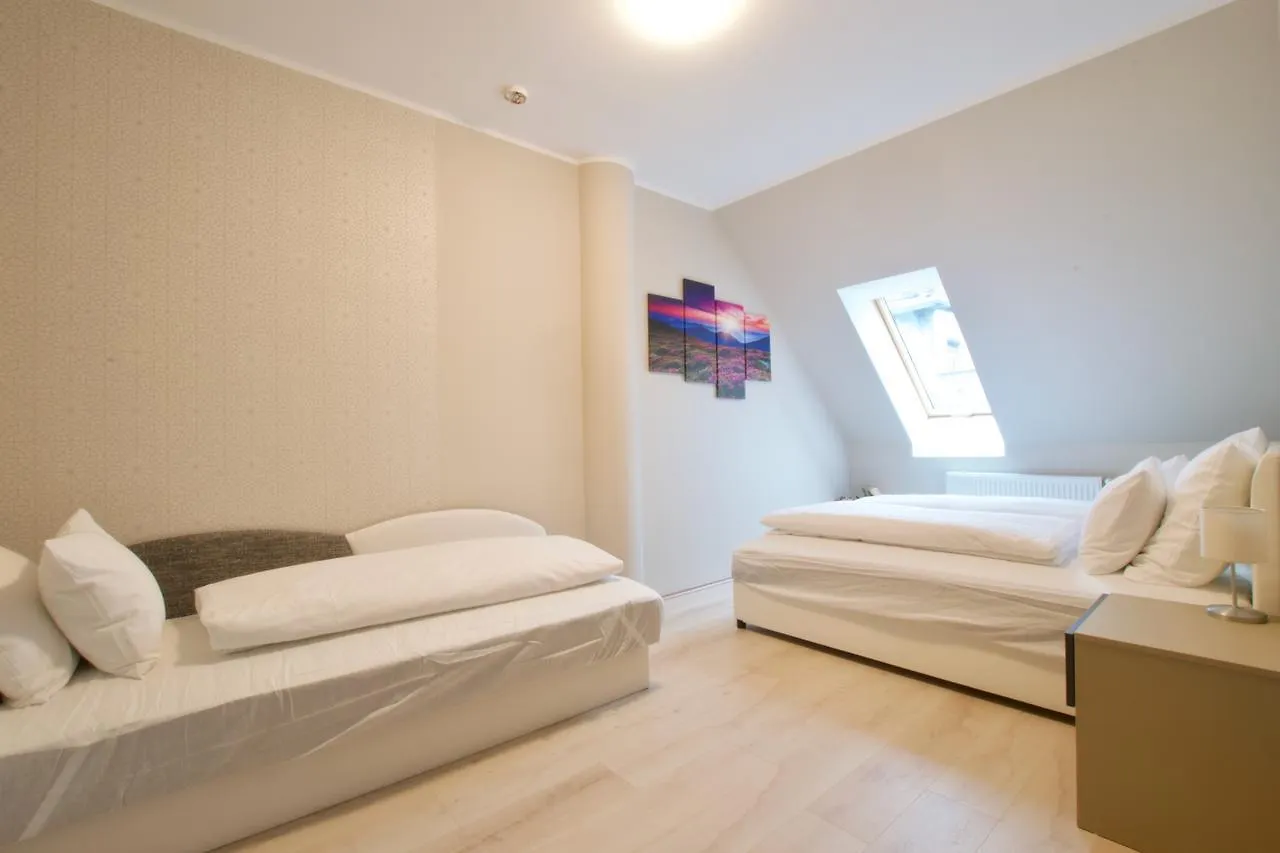 United Colors Of Budapest Apartments 0*,