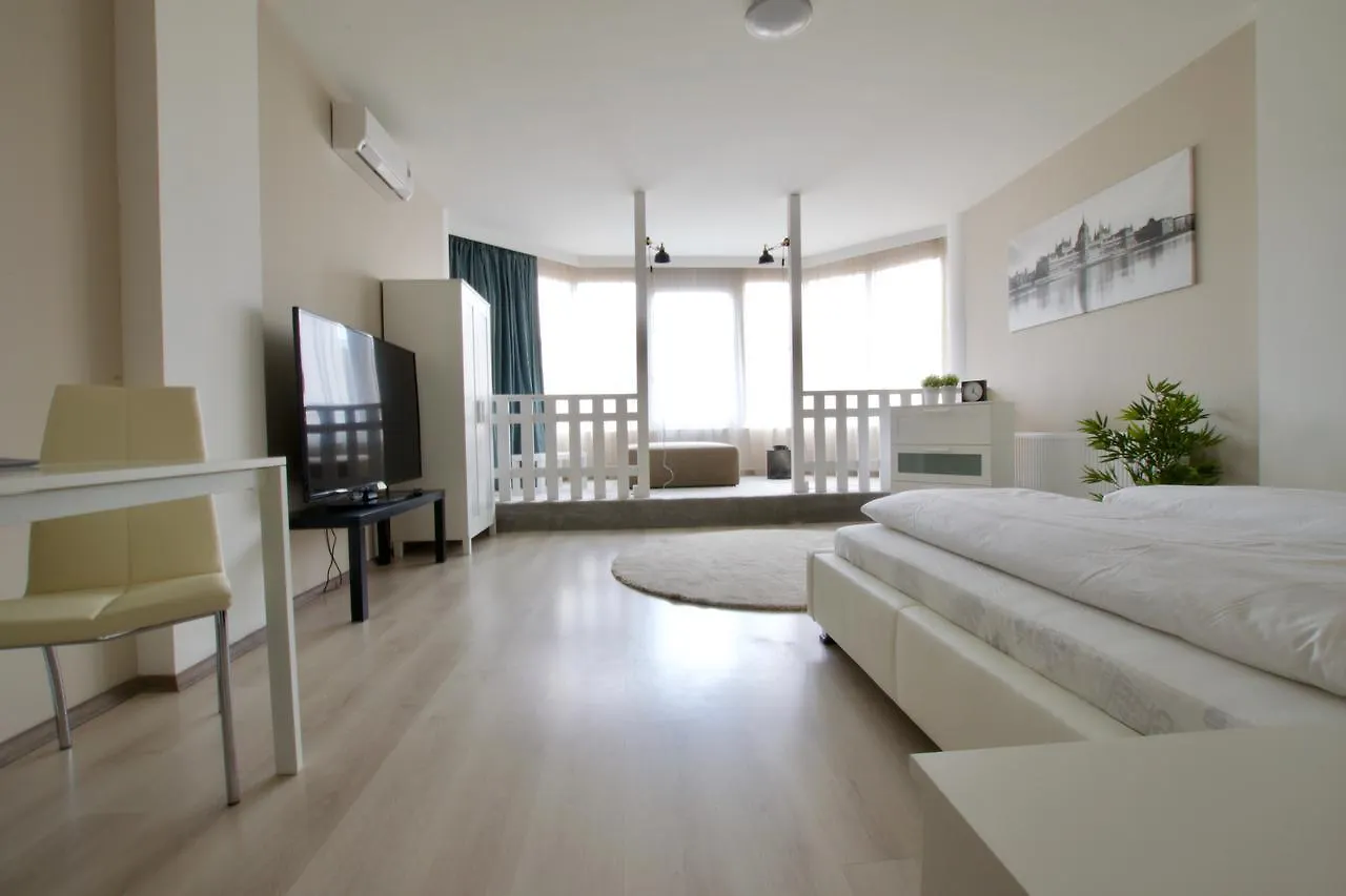 United Colors Of Budapest Apartments