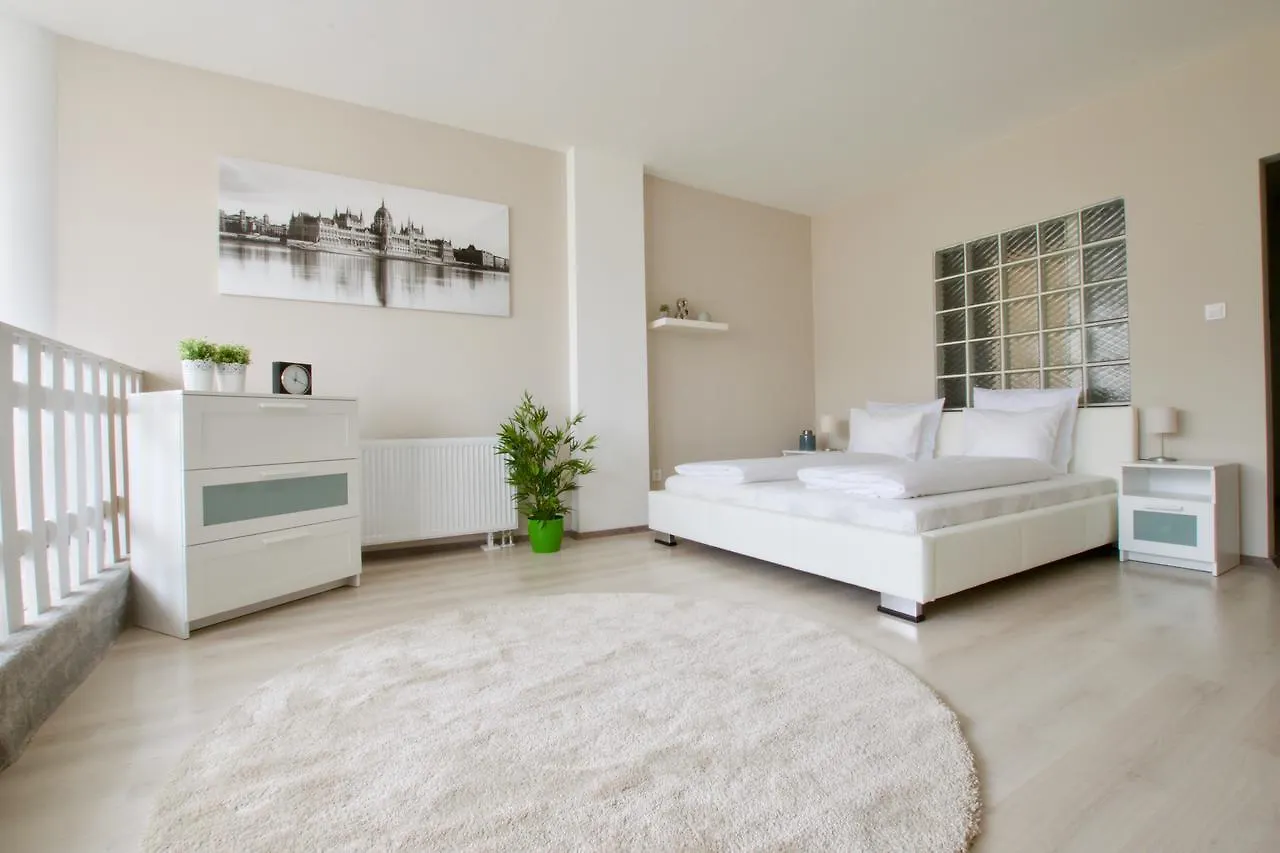 United Colors Of Budapest Apartments